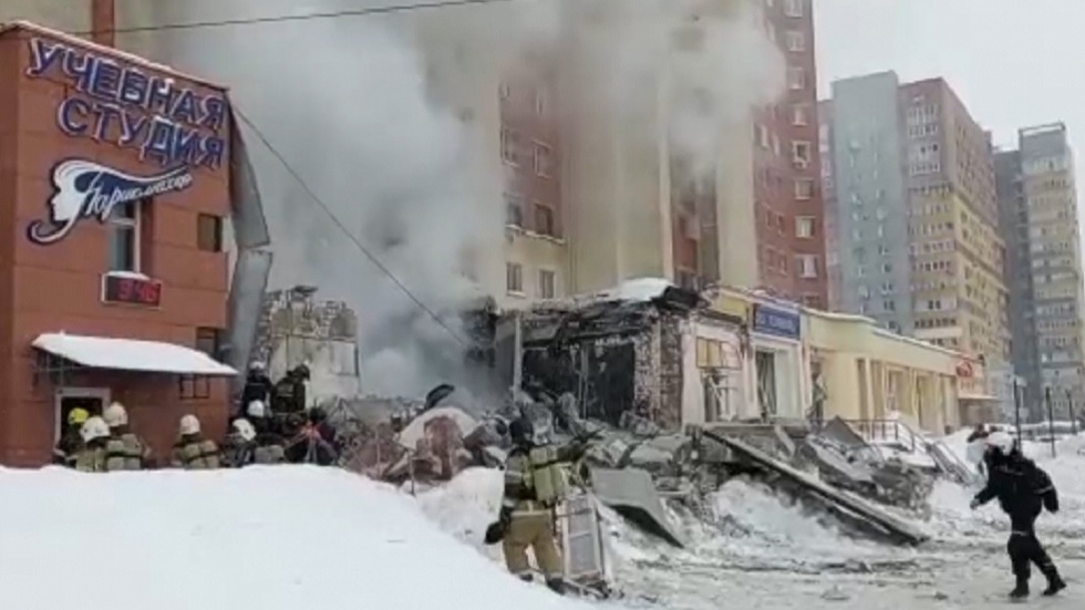 انفجار يهز أسفل مبنى سكني في وسط روسيا