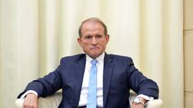 المعارضة الأوكرانية تعلن نيتها لتقديم أدلة ضرورية من أجل عزل الرئيس زيلينسكي