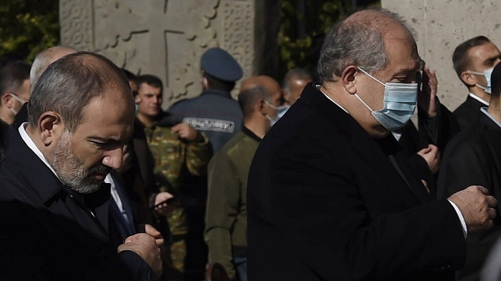 أرمينيا.. اجتماع بين باشينيان وسركيسيان