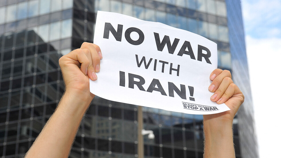 من الذي قتل "أب القنبلة الذرية الإيرانية"؟