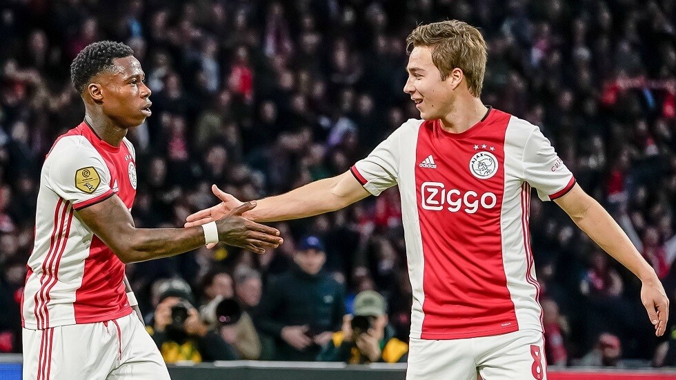 لاعب هولندي يخسر فيلا بسبب طعنه قريبا له