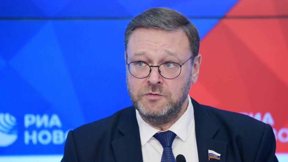 سيناتور روسي: سياسة العقوبات الأمريكية عاجزة عن تحقيق هدفها