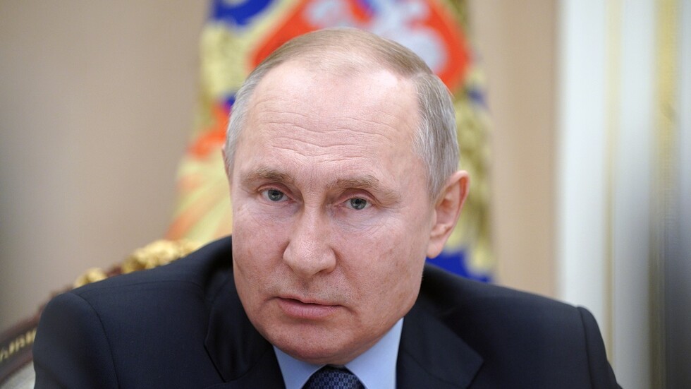 بوتين: المواطنون ينتظرون أداء أكثر فعالية من أجهزة الأمن