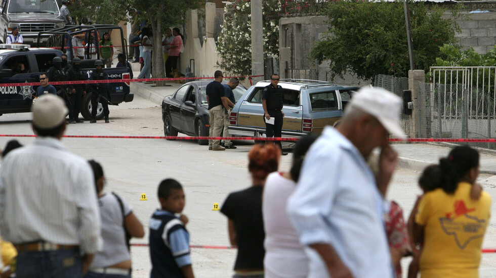 المكسيك.. حادث سير يكشف خيانة زوجية