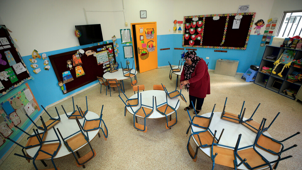 لبنان.. التوقف عن التدريس كليا لمدة أسبوع!