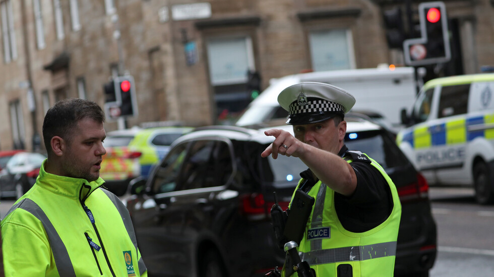 بريطانيا.. إصابات جراء "حادث خطير" جنوب ويلز وأنباء عن عملية طعن