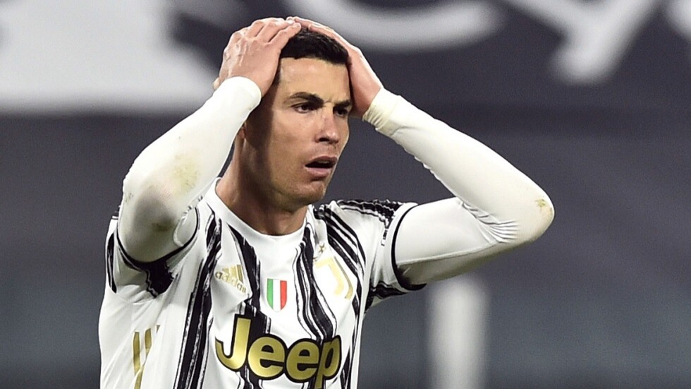 بطل مونديال 1958 يشن هجوما لاذعا على رونالدو