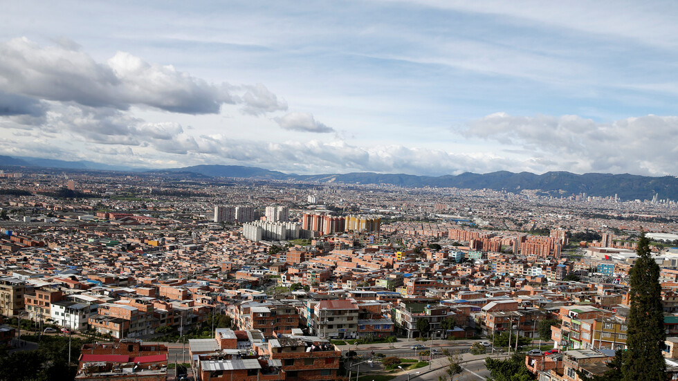 كولومبي يعثر على شقيقه في النرويج بعد 32 عاما من البحث