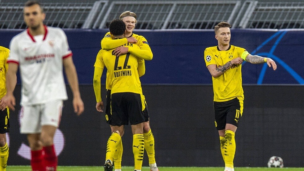 بوروسيا دورتموند يتأهل لربع نهائي دوري الأبطال على حساب إشبيلية (فيديو)