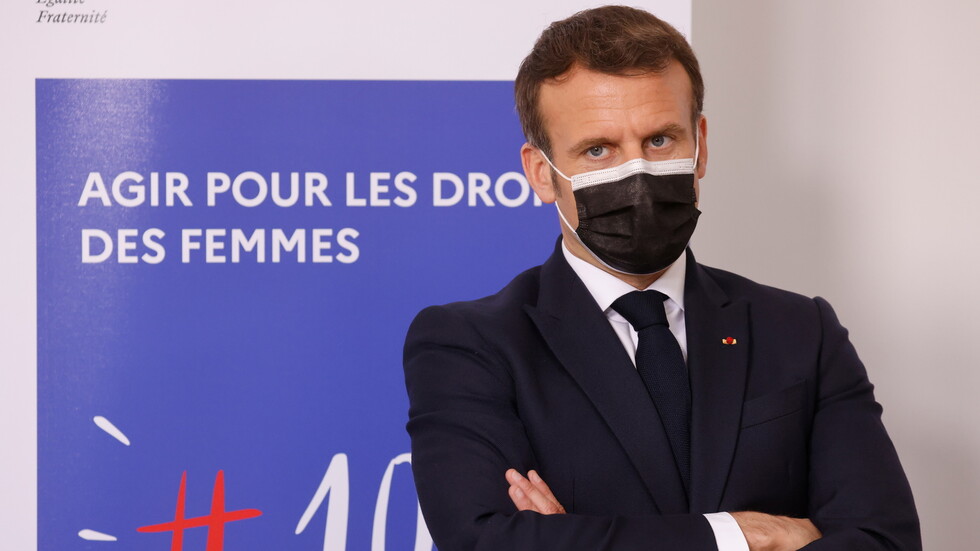 إيمانويل ماكرون يستقبل جون كيري