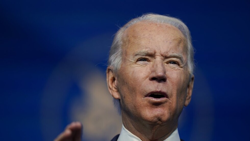 مسؤول أمريكي: تخفيف العقوبات ضد إيران خيار محتمل لكن بعد إطلاق الحوار فقط