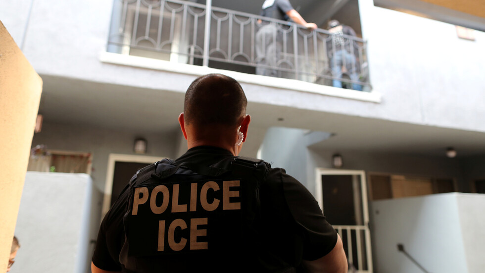 تقرير: تراجع الاعتقالات التي تجريها دائرة الهجرة الأمريكية 60%