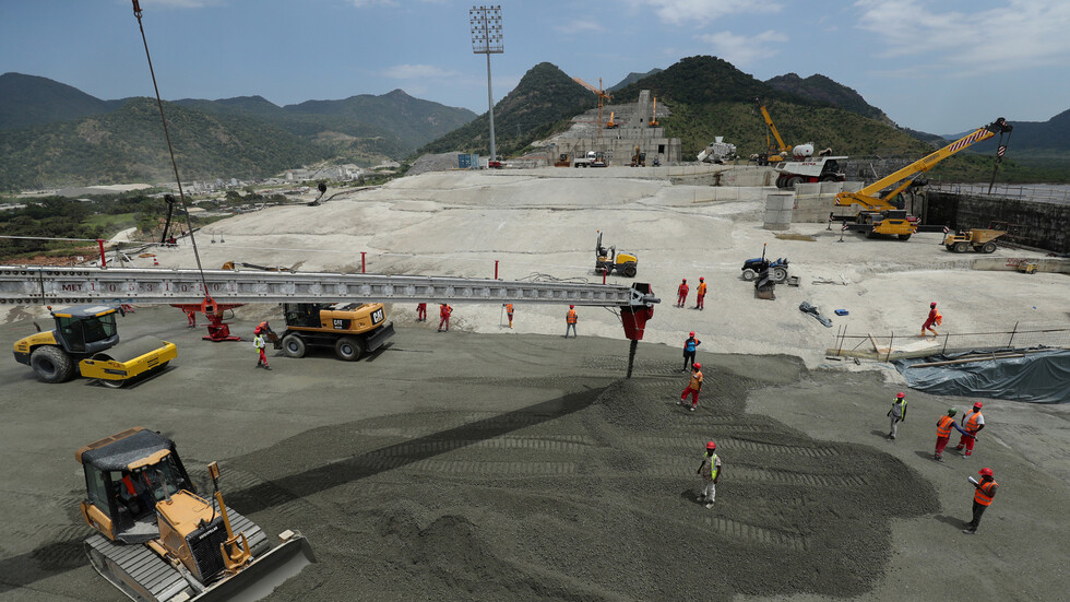 السودان: إثيوبيا تحاول إقحام تقاسم المياه لمفاوضات سد النهضة ومن حقنا الدفاع عن أمننا إذا فشل الحوار