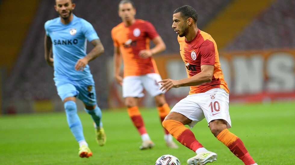 المغربي بلهندة يودع غلطة سراي التركي برسالة مؤثرة