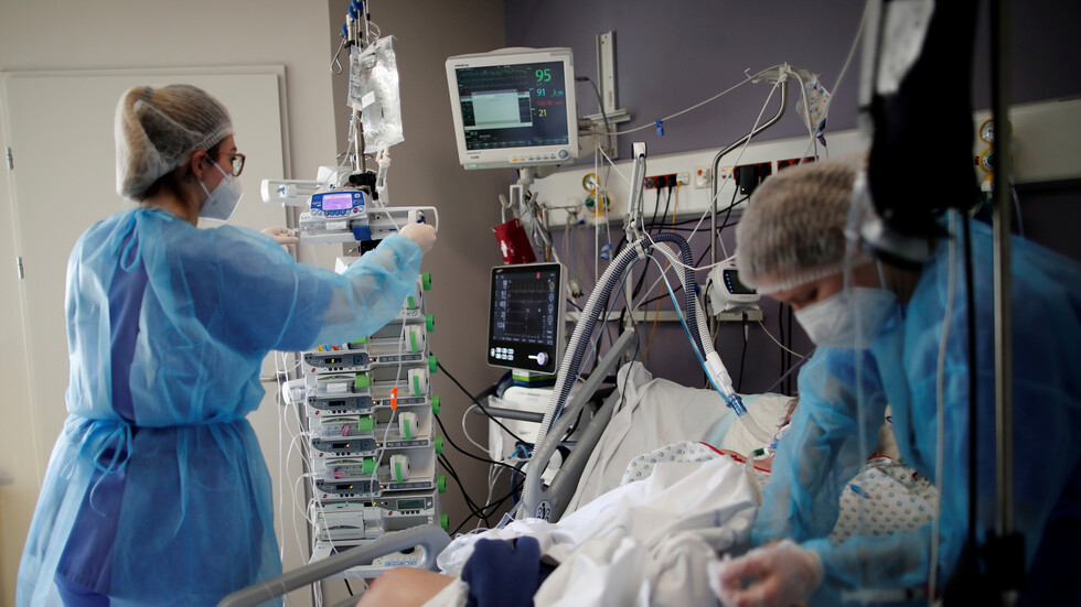 فرنسا.. 29759 إصابة جديدة بكورونا في 24 ساعة