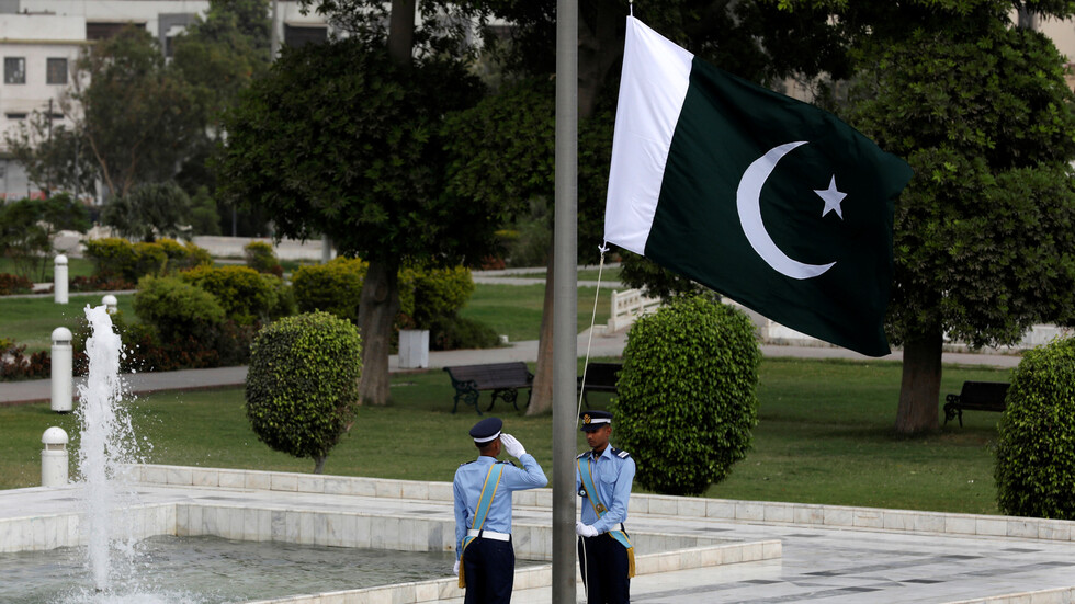 باكستان ترسل مساعدات طبية إلى العراق لمواجهة كورونا