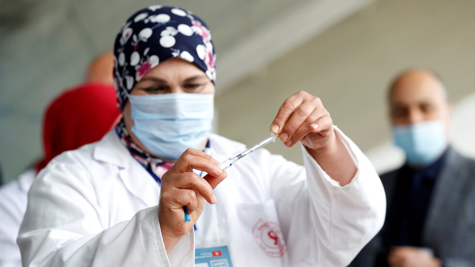 البنك الدولي يرصد 100 مليون دولار إضافية لدعم حملة التلقيح ضد كورونا في تونس