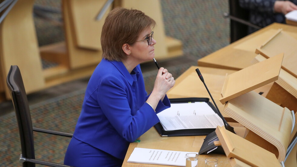 اسكتلندا تعلن خارطة طريق للخروج من الإغلاق العام