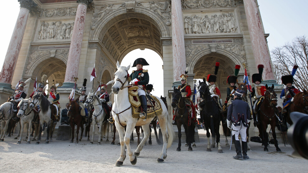 حفيد نابليون بونابرت يتزوج من جزائرية