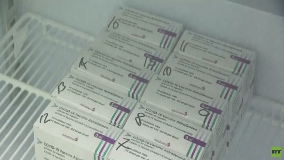 حملة بريطانية للدفاع عن لقاح أسترازينيكا