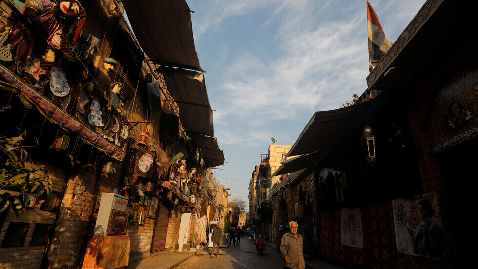 مصر تسجل 642 إصابة و41 وفاة جديدة بفيروس كورونا