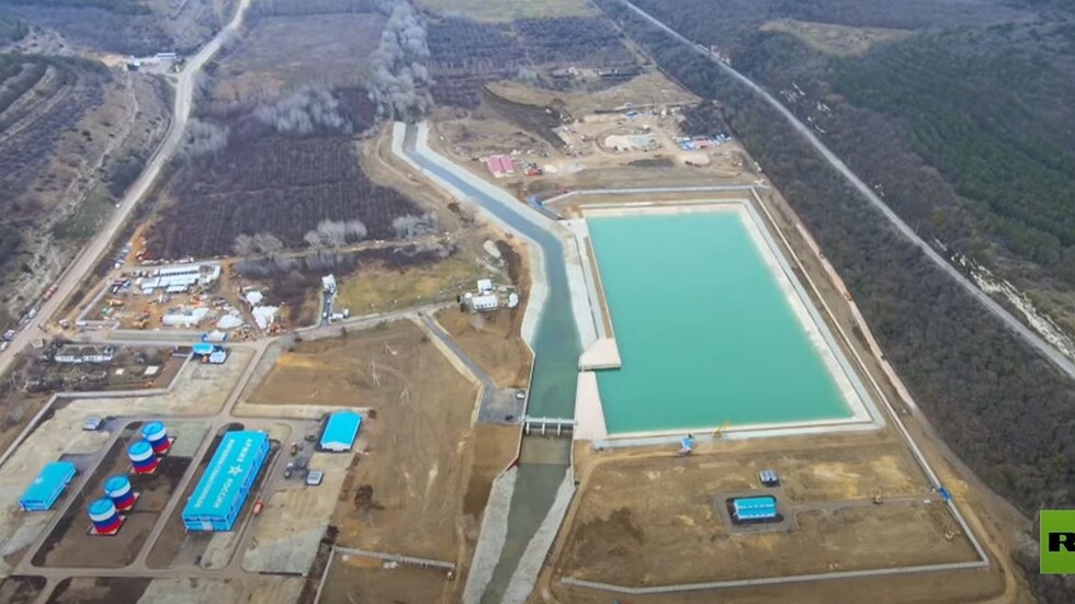 تدشين مركز توزيع المياه العملاق في سيفاستوبول