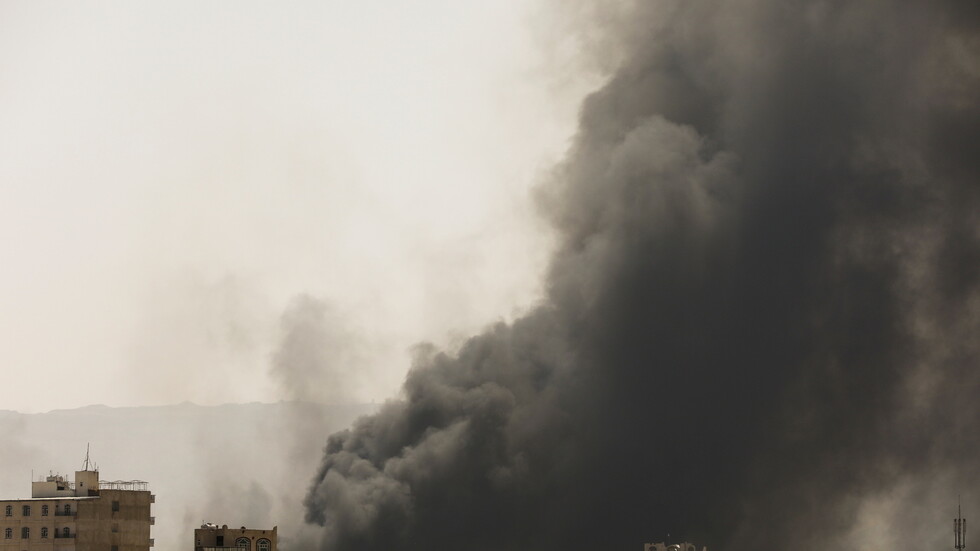 التحالف العربي يعلن عن تدمير ورش للحوثيين لتجميع الصواريخ الباليستية وتلغيم الطائرات المسيرة