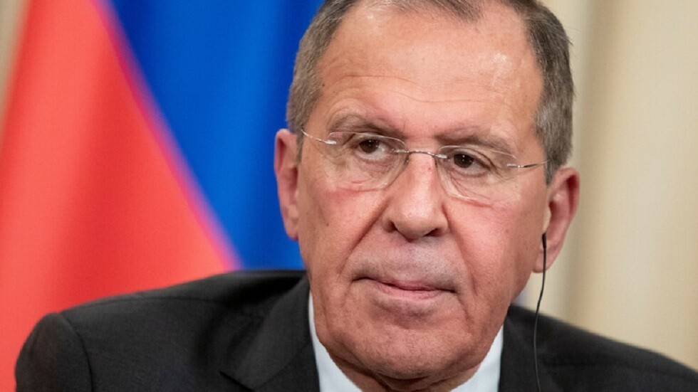 لافروف يصل الصين في زيارة رسمية