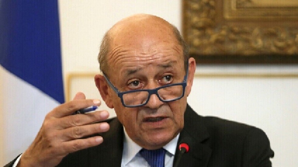 لودريان: لا يمكن للاتحاد الأوروبي أن يقف مكتوف الأيدي ولبنان ينهار