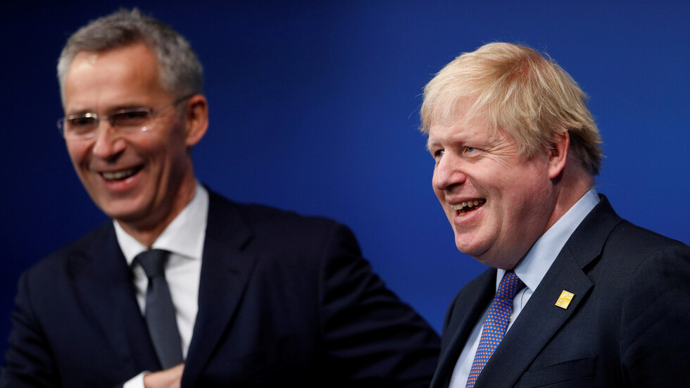 جونسون يؤكد تمسك بريطانيا بالناتو وإبقاء إنفاقها العسكري فوق مستوى أهداف الحلف