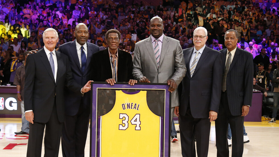 وفاة أسطورة ليكرز إلجين بايلور عن 86 عاما