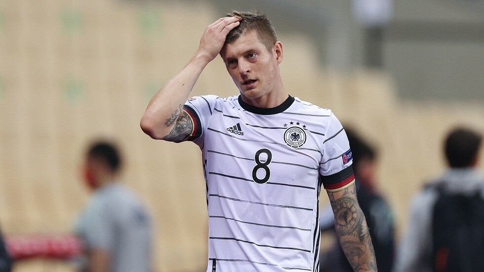 استبعاد كروس من معسكر المنتخب الألماني بسبب الإصابة