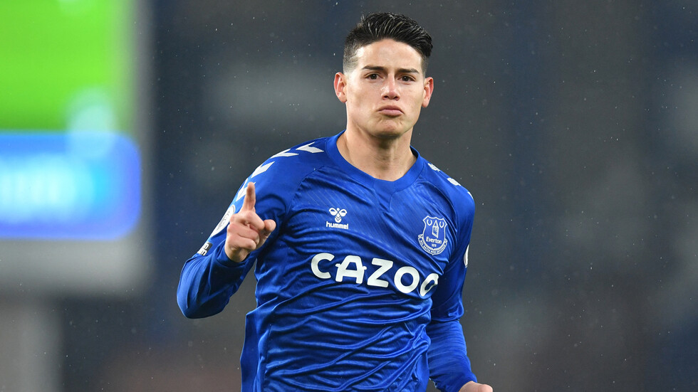 إشاعة "تحول رودريغز إلى امرأة" تثير مواقع التواصل الاجتماعي