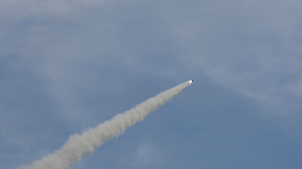 استخبارات كوريا الجنوبية تكشف أسباب التجربة الصاروخية للشمال