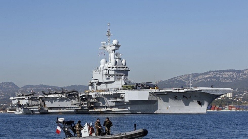 وصول حاملة شارل ديغول الفرنسية للطائرات إلى الخليج