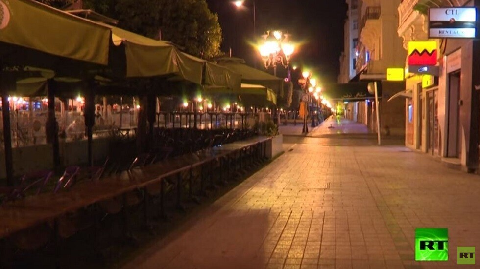 تونس تبقي على ساعات حظر التجول الليلي