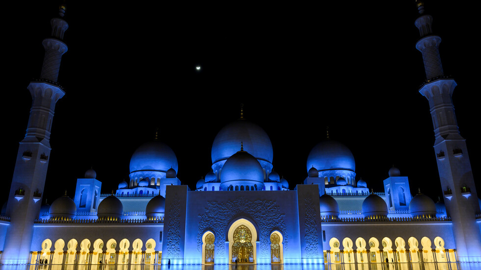 مركز الفلك الدولي يصدر توقعاته لموعد حلول أول أيام رمضان