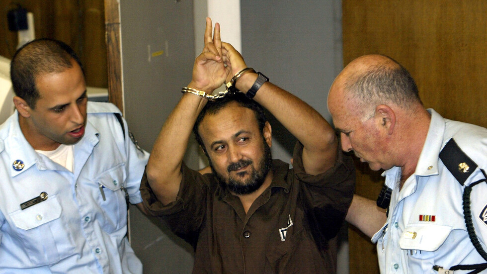 مصادر لـRT: مروان البرغوثي يطلب من مقربين منه تشكيل قائمة لخوض الانتخابات بعد فشل مفاوضاته مع "فتح"