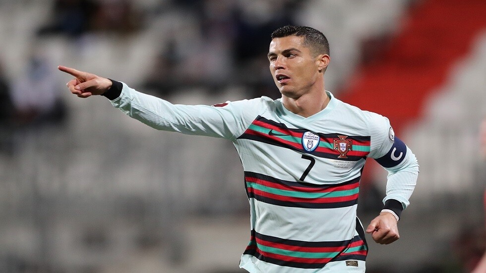 هل يحطم رونالدو رقم دائي ويصبح 