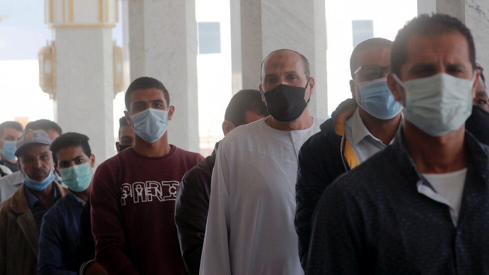 الحكومة المصرية تحذر المواطنين من عادات في رمضان تؤدي لارتفاع إصابات كورونا