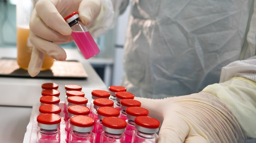 الكشف عن سعر اللقاح الروسي للحيوانات ضد فيروس كورونا