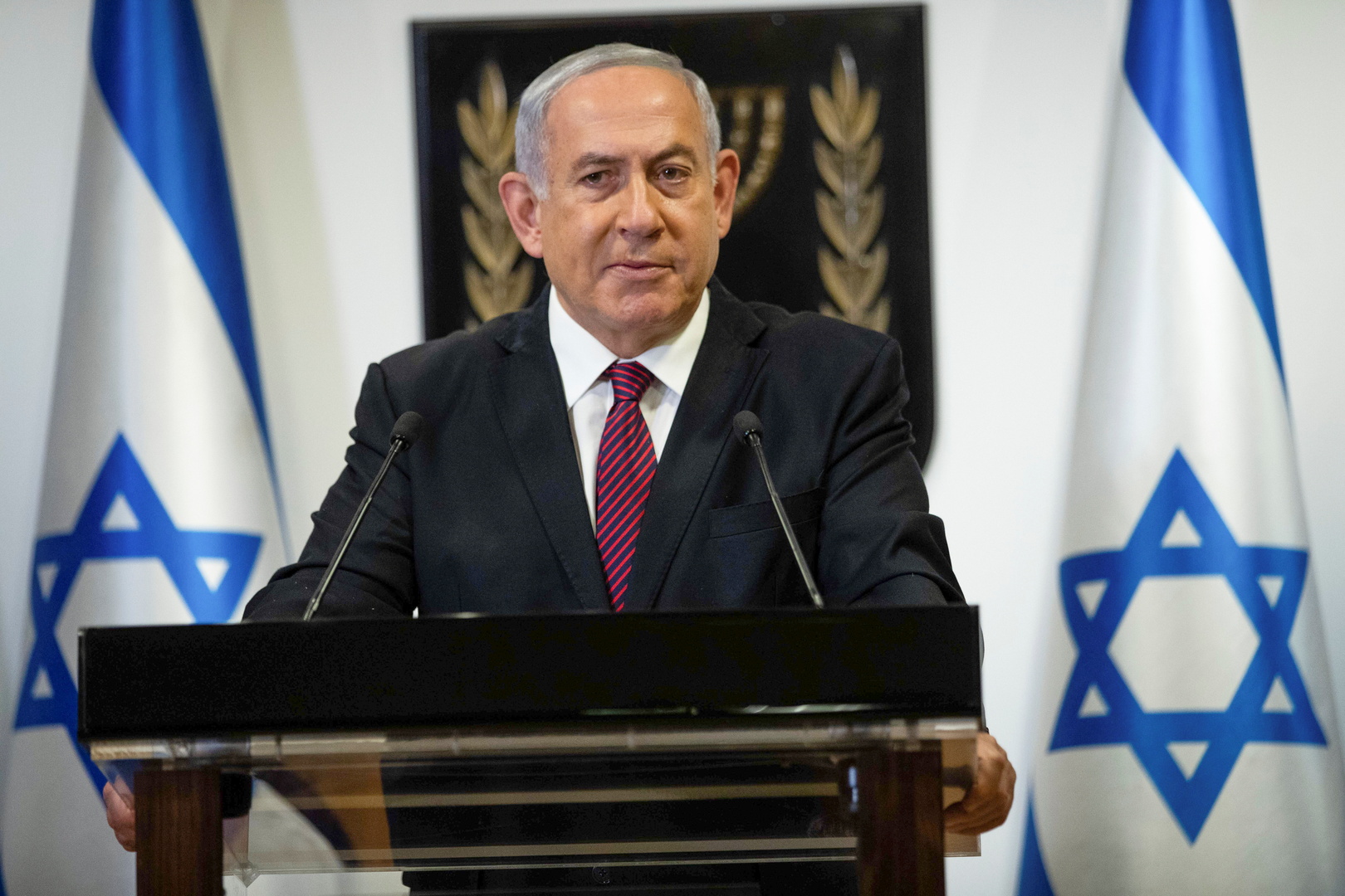 نتنياهو يتهم إيران بتفجير السفينة الإسرائيلية ويتكتم على الرد المحتمل