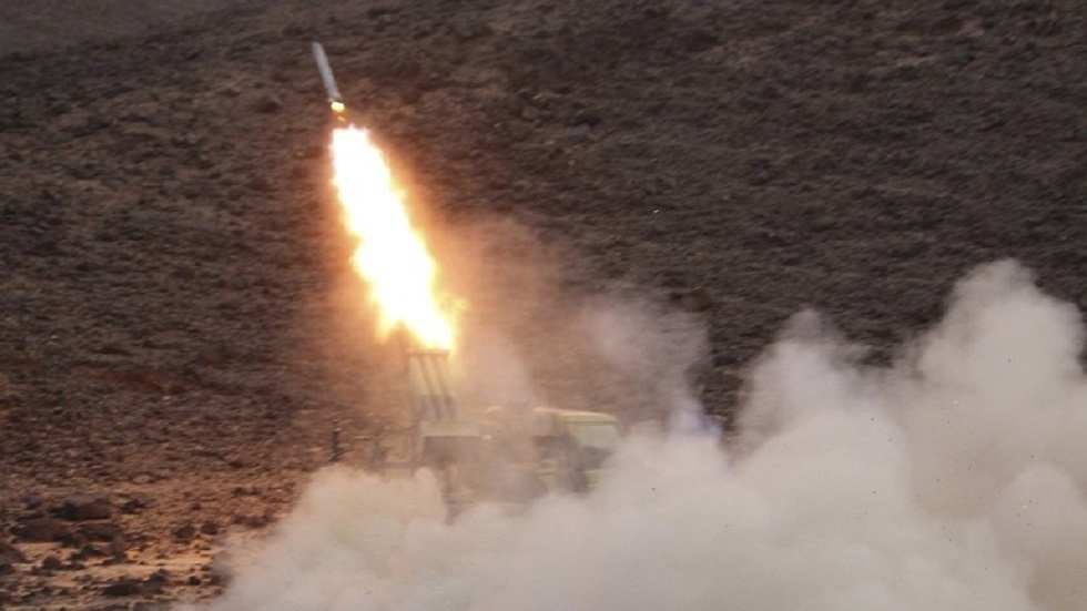 الحوثيون ينشرون فيديو لإطلاق صاروخ باليستي باتجاه الرياض - فيديو