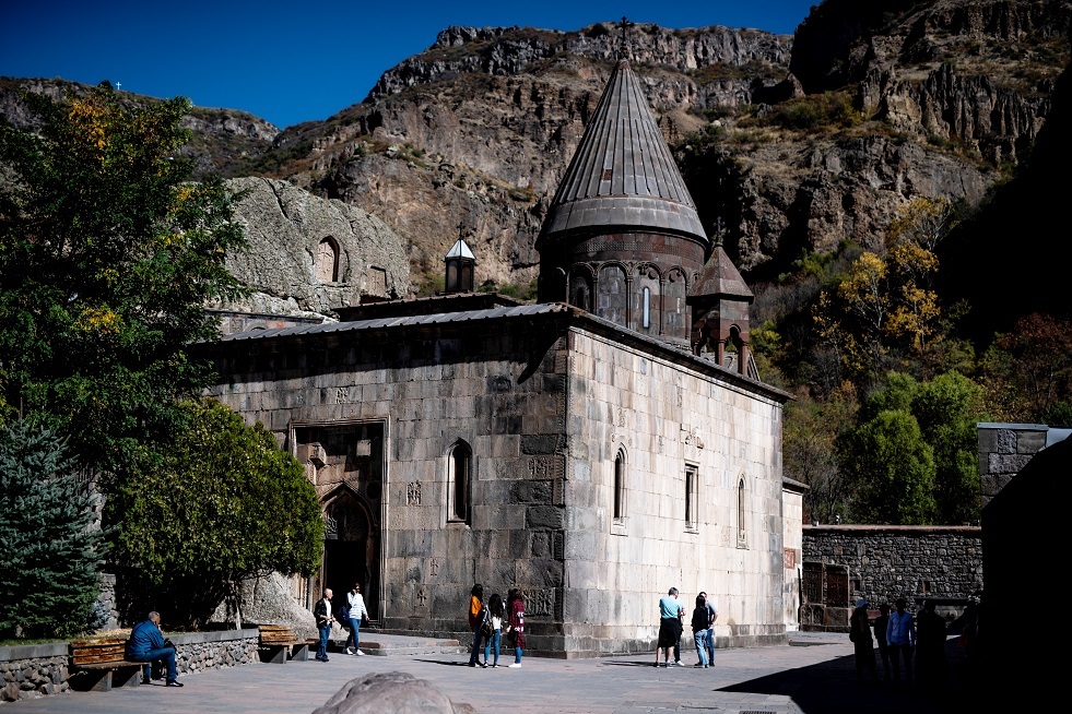 يريفان: باكو تحتجز أكثر من مائة مواطن أرمني