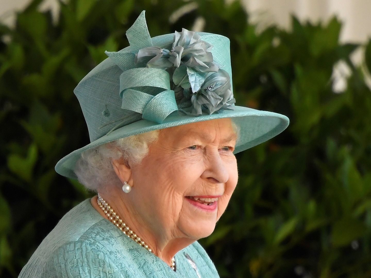 الكشف عن صافي ثروة الملكة إليزابيث