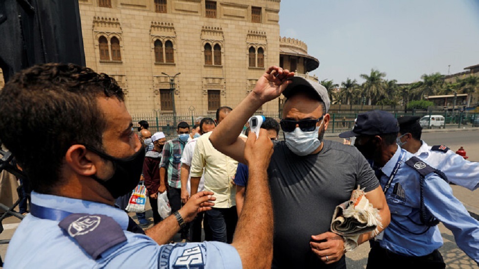 مصر تسجل 639 إصابة و41 وفاة جديدة بكورونا