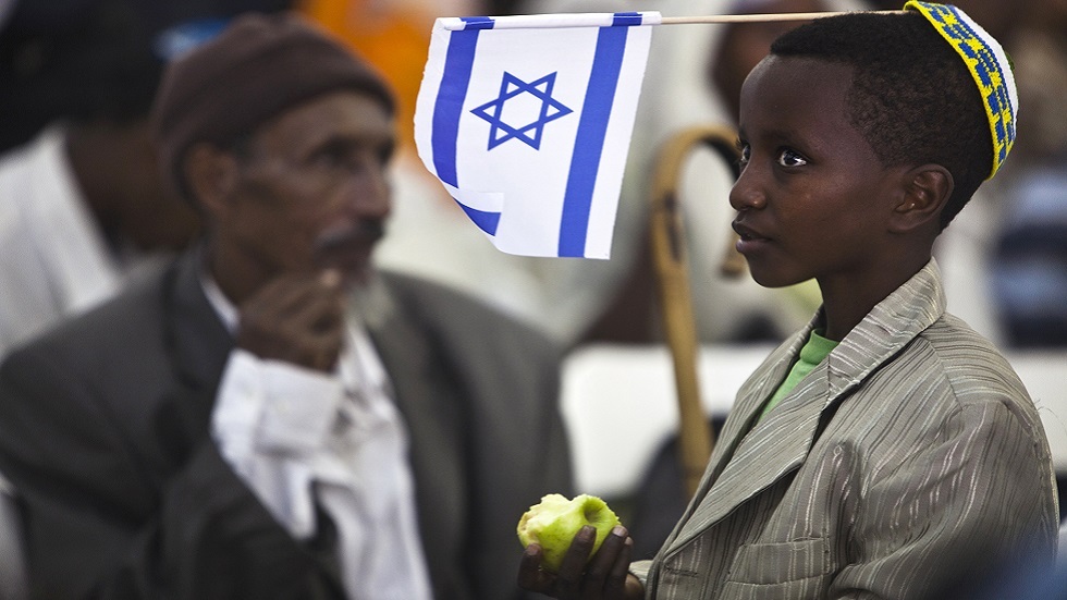 وصول نحو 300 مهاجر إثيوبي إلى إسرائيل
