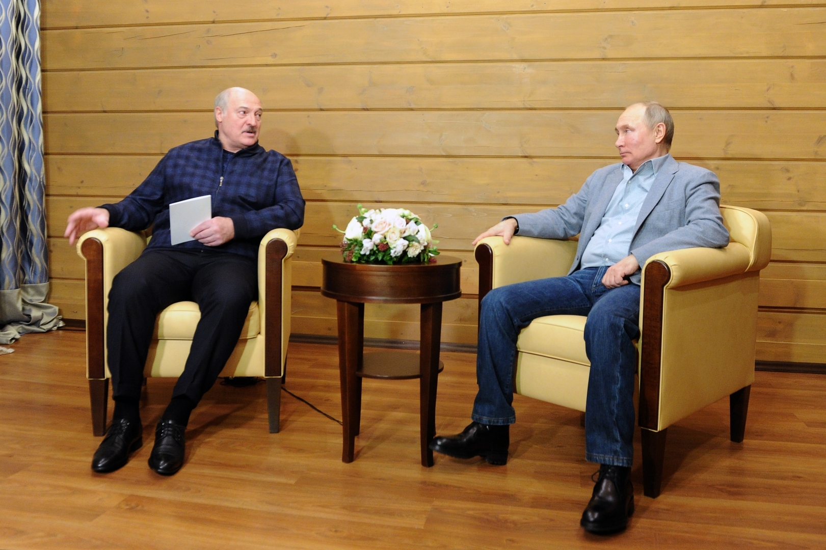 بيسكوف: بوتين ولوكاشينكو ناقشا اختيار مرشح لمنصب الأمين العام لدولة الوحدة روسيا وبيلاروس