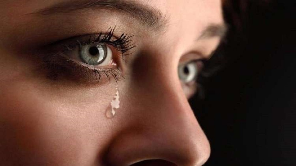 العلماء يزرعون غددا بشرية في المختبر قادرة على البكاء كعيون طبيعية