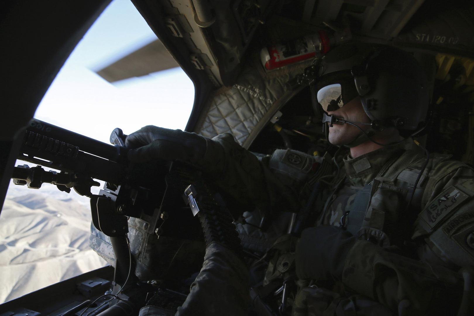 وسائل إعلام: بايدن يدرس إبقاء القوات الأمريكية في أفغانستان حتى نوفمبر